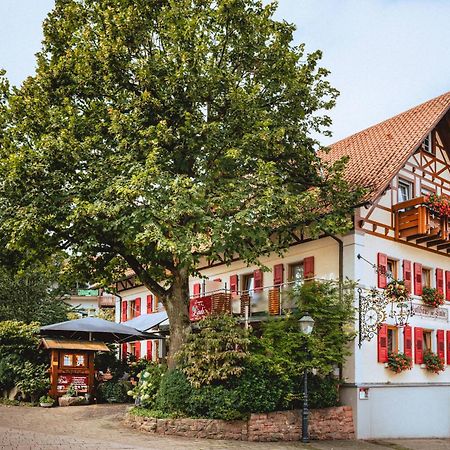 Landgasthaus Zur Linde, Neusatz Bühl Екстериор снимка